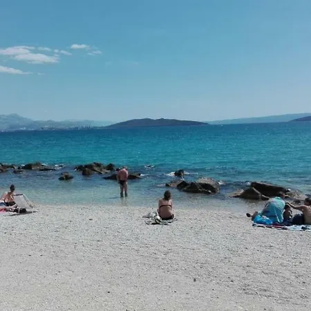 Newly Renovated Close To The Sea * Kaštela
